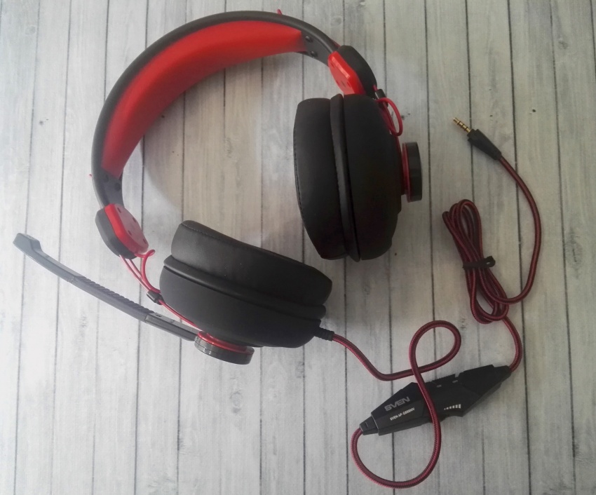 Sven ap g888mv. AP-g888mv. Sven AP-b650mv на голове. Наушники Sven AP-g888mv